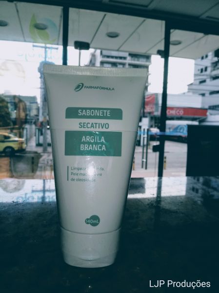 SABONETE SECATIVO DE ARGILA BRANCA